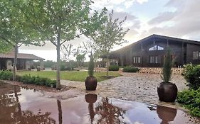LOS CASTILLOS Casa Rural y espacio para eventos